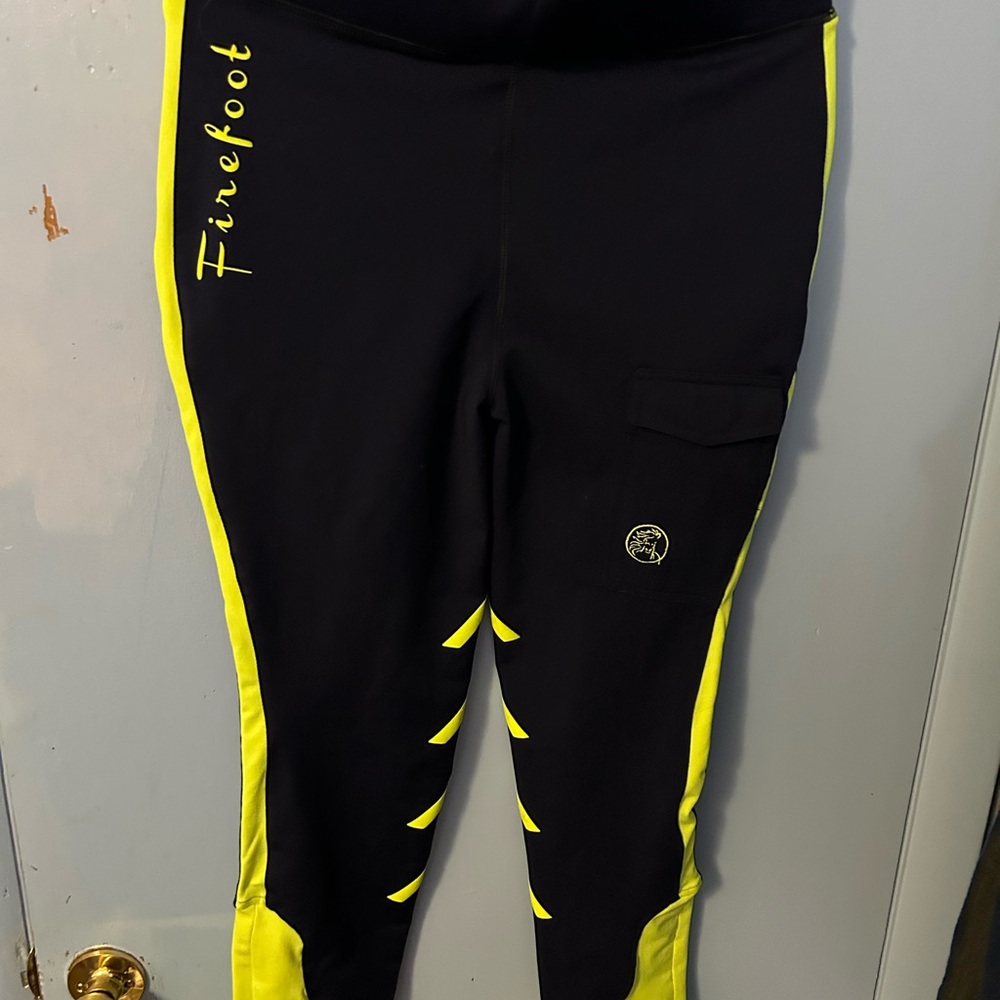 FIREFOOT Equestrian Performance Leggings JUNIORS W32 Black and Lime